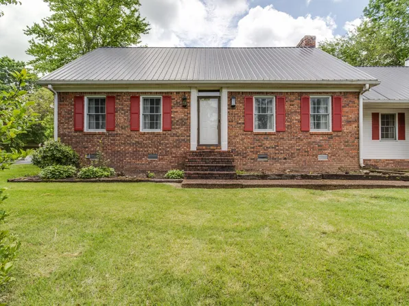 66 Mortons Lake Rd, Manchester, TN 37355