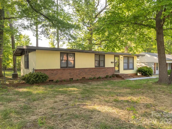 3715 Glenville Ave, Charlotte, NC 28215