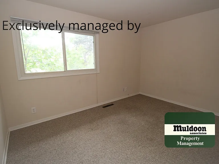 3026 Drakestone Dr — Photo 5