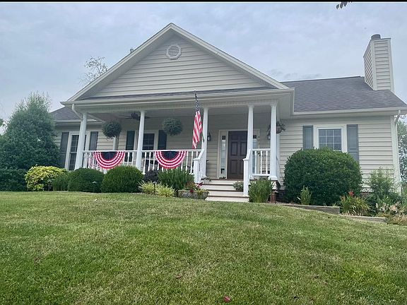 2nd image of 403 Bethany Dr