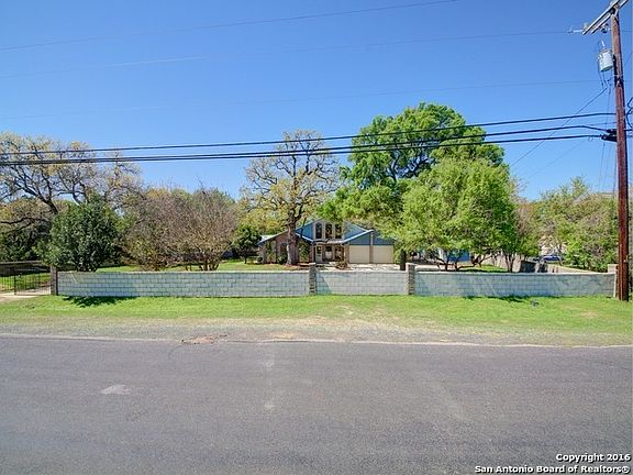 2nd image of 6808 Circle Oak Dr