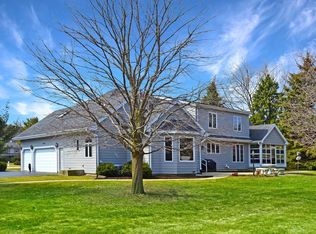 7904 Swarthmore Rd, Woodstock, IL 60098