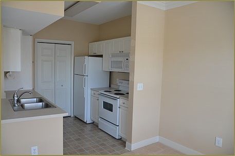 Open kitchen and dining area