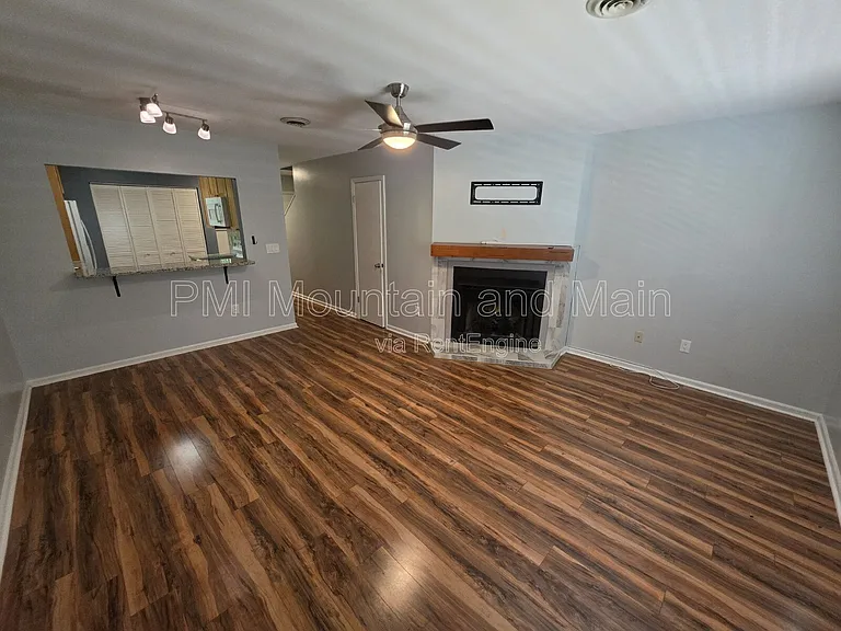 1 Rocking Porch Rd — Photo 8