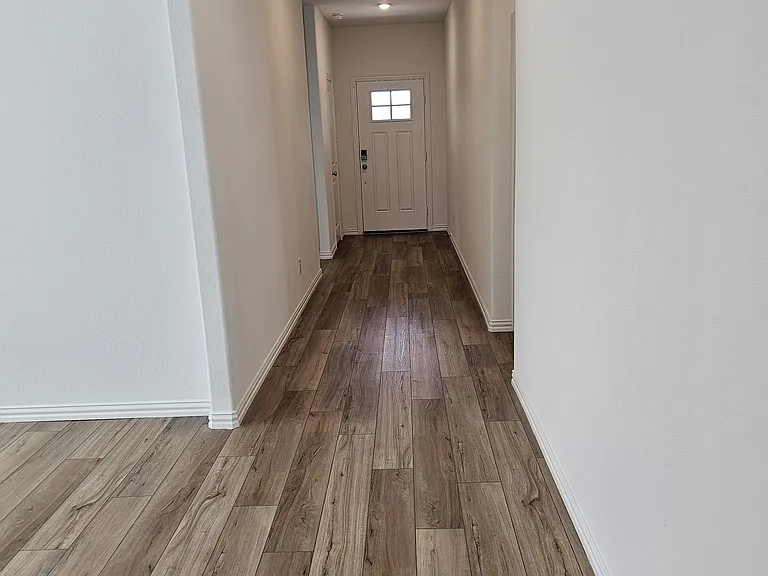 2406 Bold Venture Dr — Photo 2
