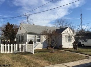 18 E Pacific Ave, Pleasantville, NJ 08232
