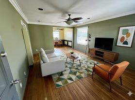 3718 W Chandler Blvd