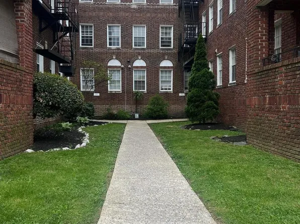 3321 Liberty Heights Ave Unit 304, Baltimore, MD 21215