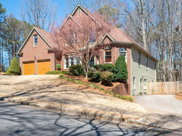 5034 Kingsbridge Pass, Powder Springs, GA 30127