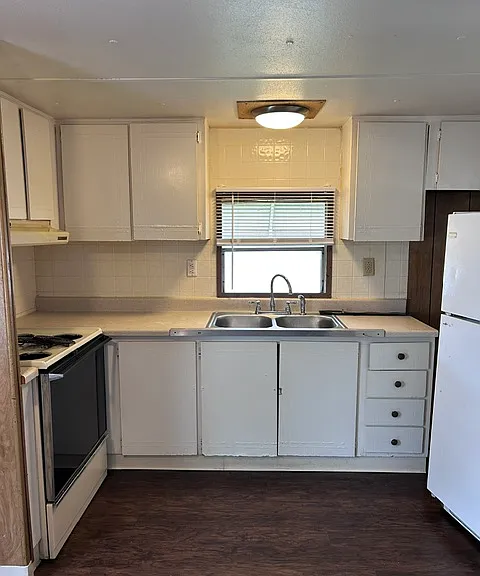 1520 E Main St #3 — Photo 4