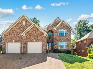 461 Summit Oaks Dr, Nashville, TN 37221