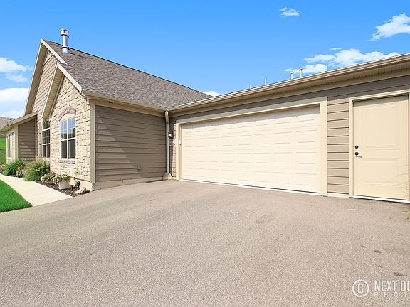 2nd image of 1219 Riverview Dr