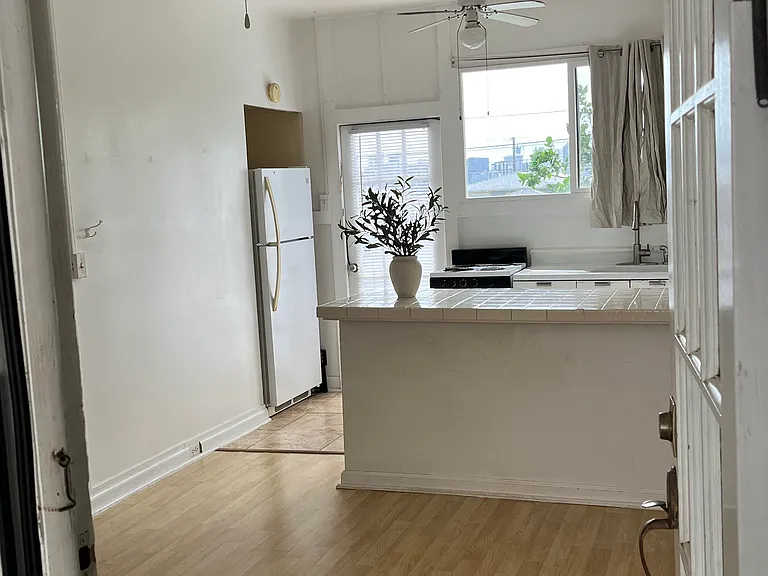 608 Pokole St #A — Photo 3