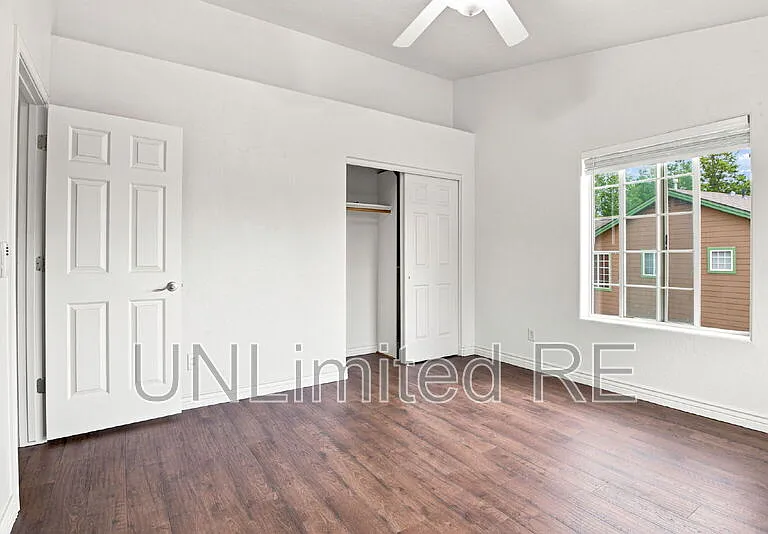 3272 S Litzler Dr — Photo 18
