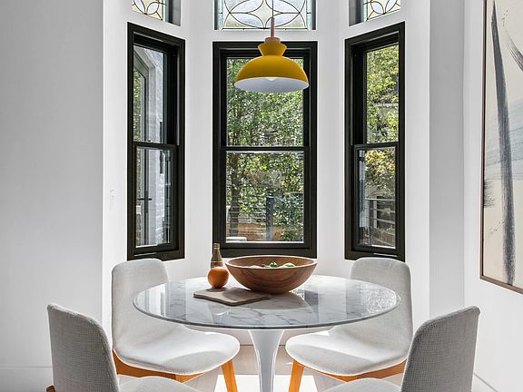 4th image of 282 Garfield Pl