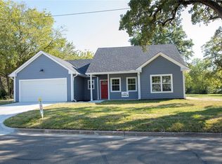 312 Fuller St, Sulphur Springs, TX 75482