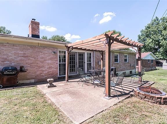 2nd image of 3412 Cordes Dr