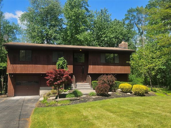 48 Camp Hill Rd