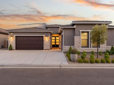 2583 E Via Sofia Dr, Fresno, CA, 93730