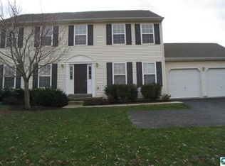 1520 Windmill Ln, Breinigsville, PA 18031
