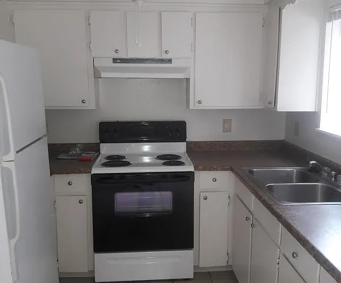 704 Norman Avenue Northeastunit #3 — Photo 6