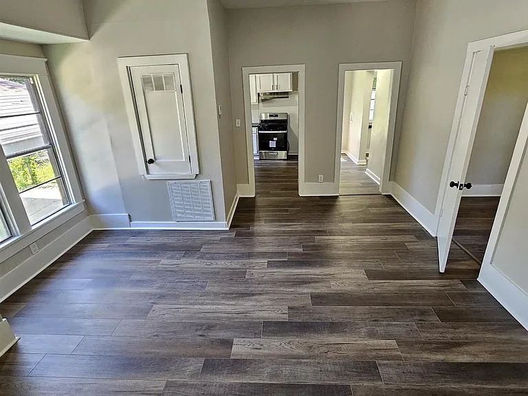 2708 S Rock St — Photo 5