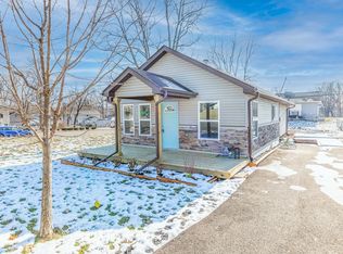 1122 Woodruff Rd, Joliet, IL 60432