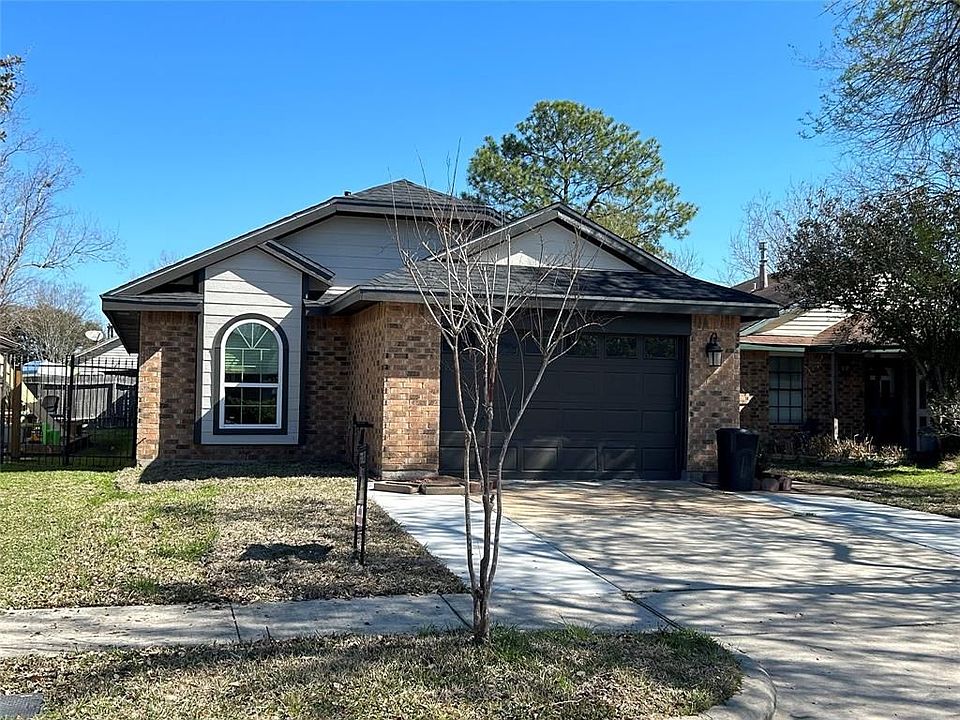 11539 Gullwood Dr, Houston, TX 77089 | Zillow