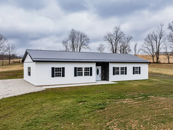 25384 Brimstone Rd, Coolville, OH 45723