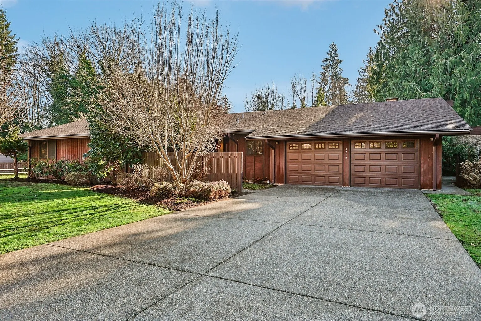 5712 Parkside Drive photo 1