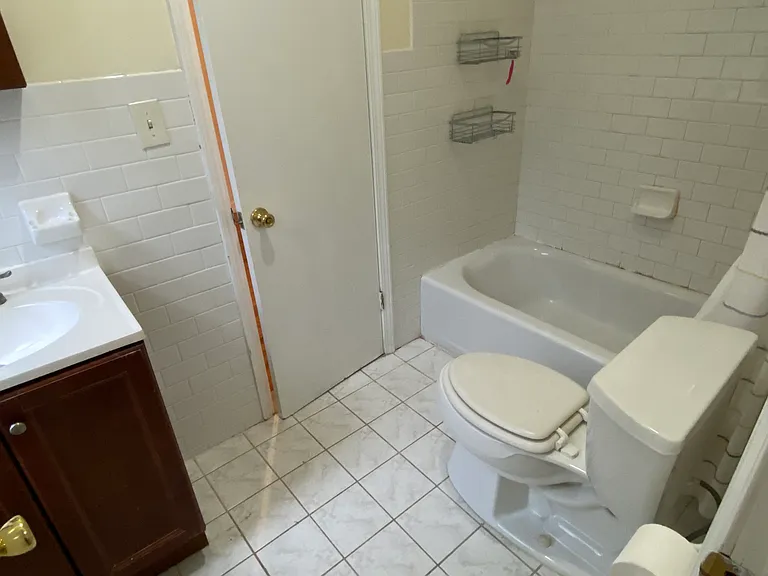35 Orange St #1D — Photo 9