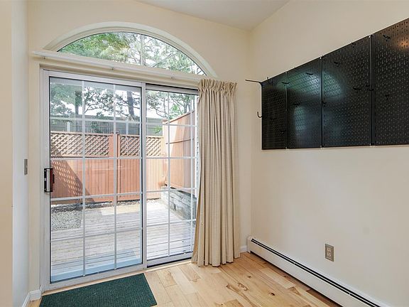 5th image of 602 North Avenue #31