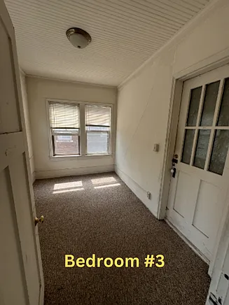 115 E Gorham St #2 — Photo 15