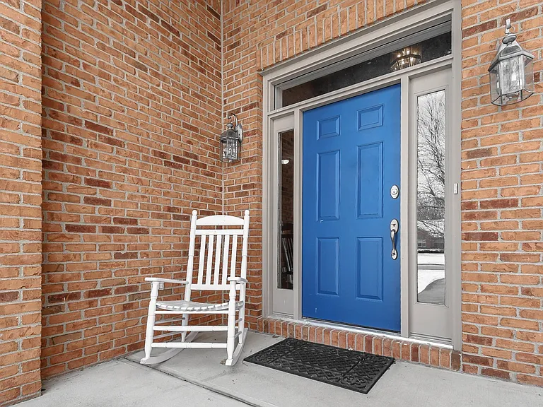 5464 Sandy Dr — Photo 36