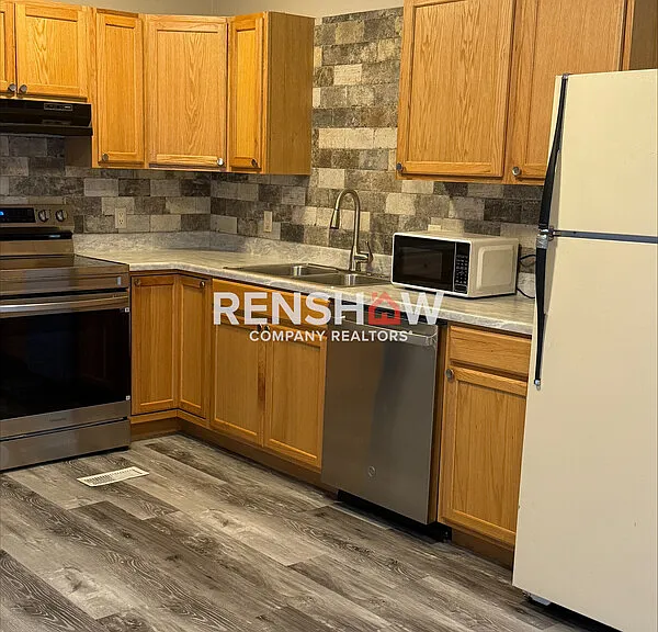 4072 W Main St — Photo 3