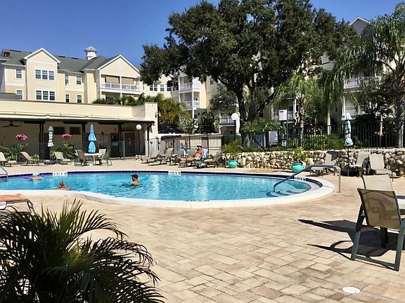 3rd image of 1235 S Highland Ave #209