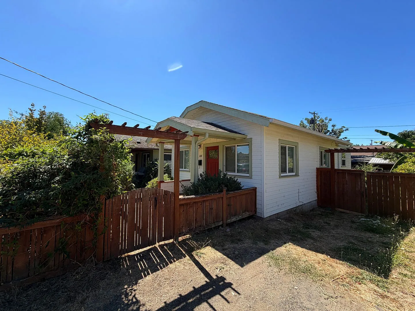 Updated 2 Bed/1 Bath in Whiteaker Neighborhood — Photo 1