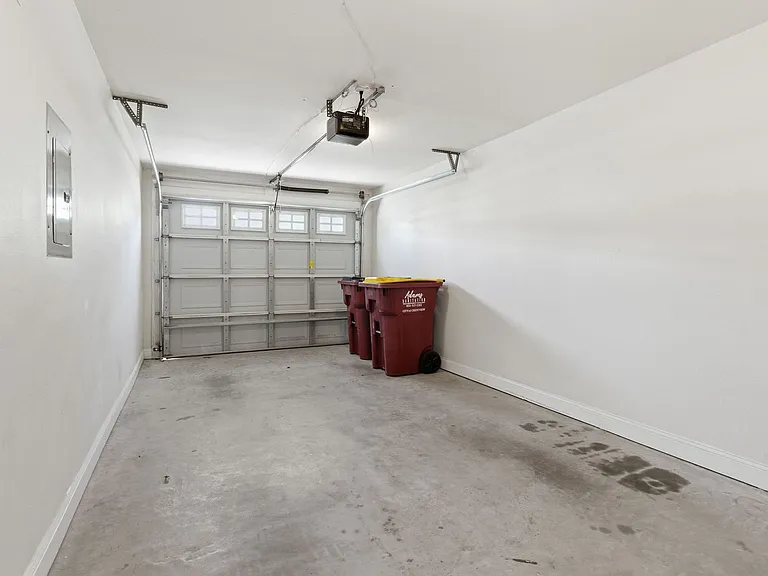 551 Wingspan Way — Photo 23