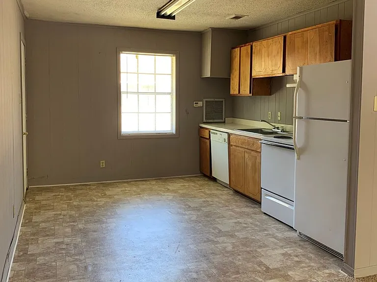 Cedar Pointe Apartments - Thomasville AL — Photo 3