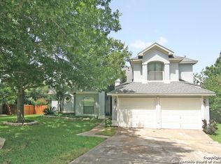 211 River Blf, Castroville, TX 78009