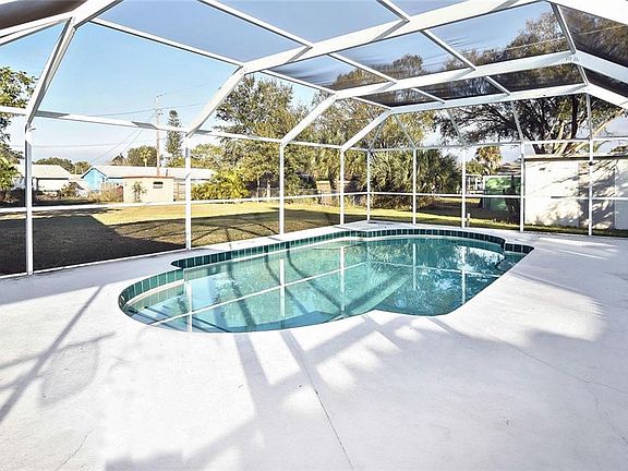 3rd image of 1021 Gulf Coast Blvd