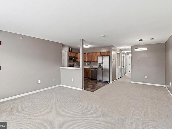 4th image of 9228 Blue Grass Rd #38-42