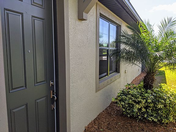 5th image of 7989 Helena Ct