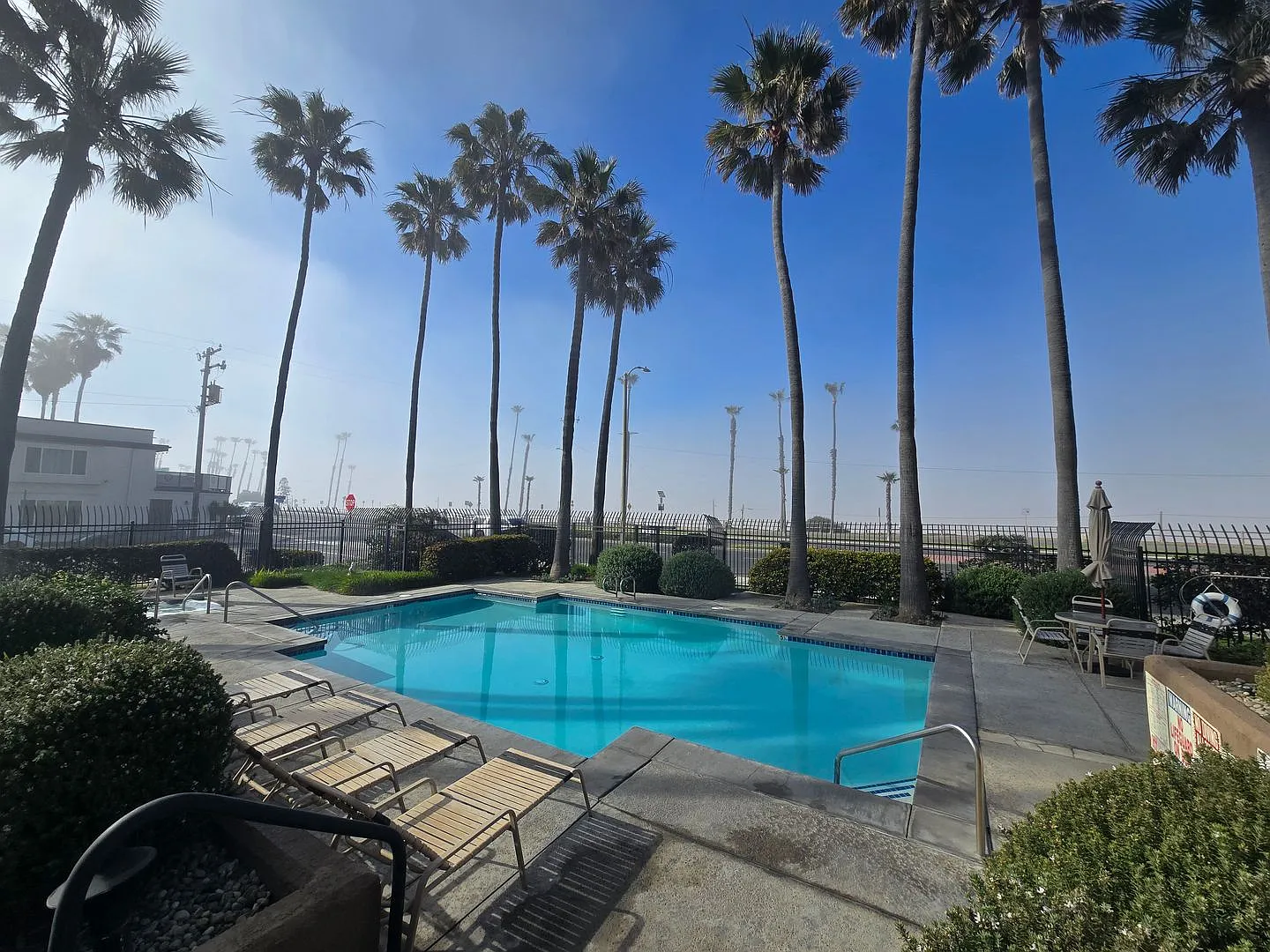 1200 PCH Pier House: 2 Bedroom 2 Bath Condo, — Photo 4
