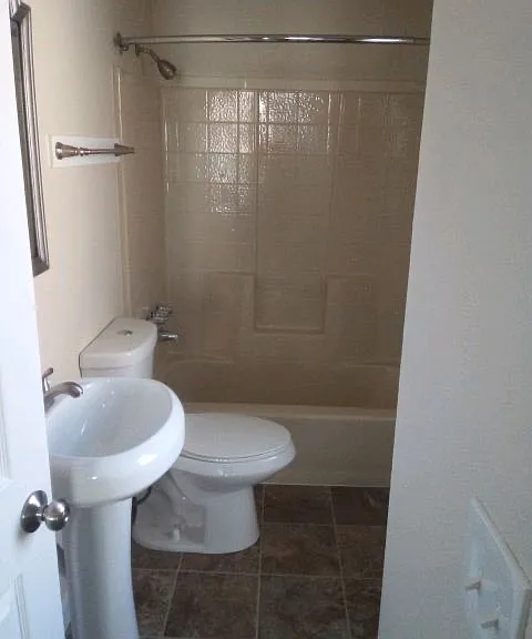 1831 Summit Dr — Photo 4