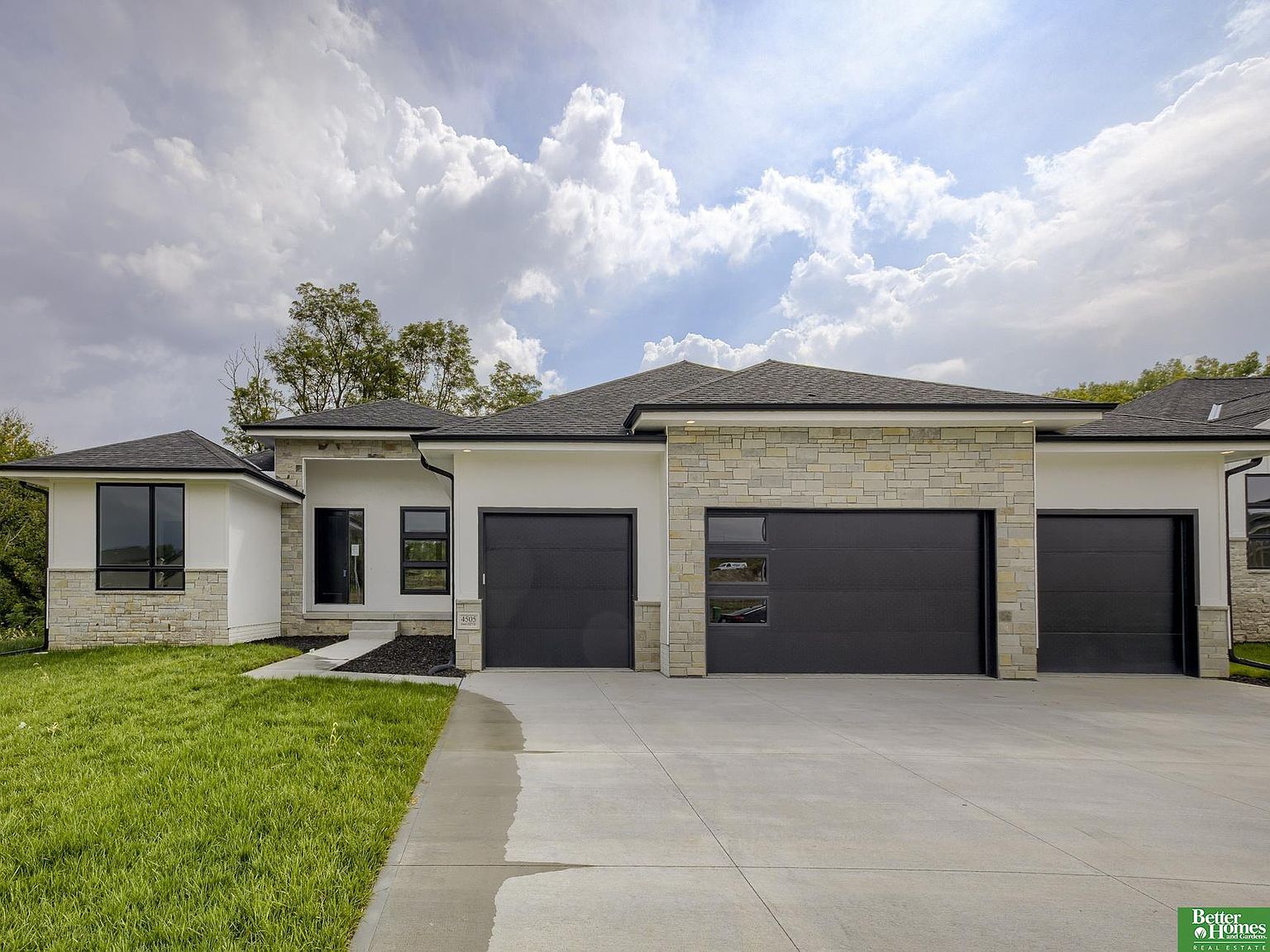 4505 S 202nd St, Omaha, NE 68135 | Zillow