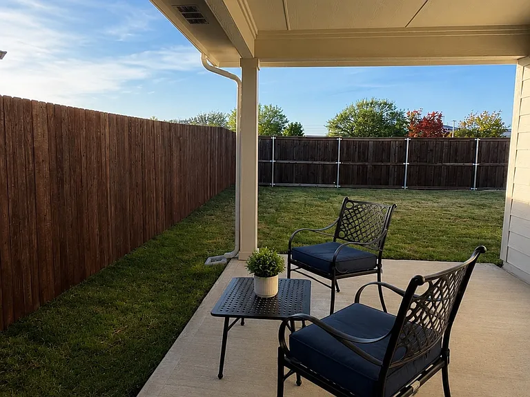 1320 Stuarts Forest Dr — Photo 13