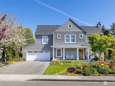 1014 Cherry Avenue NE, Bainbridge Island, WA, 98110