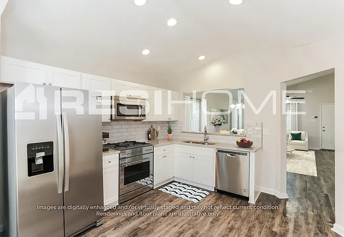 3 bed, 2.0 bath, 1245 sqft, $2,225 — Photo 3