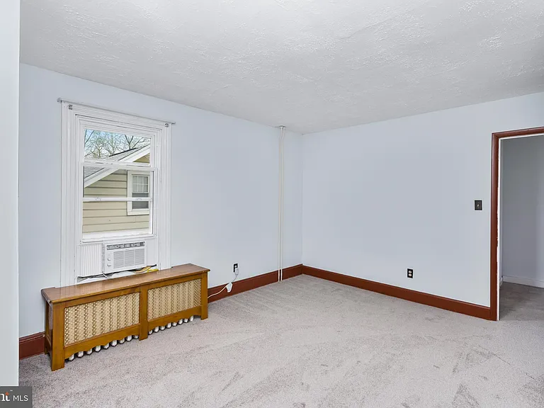 638 Pennsylvania Ave #2 — Photo 15